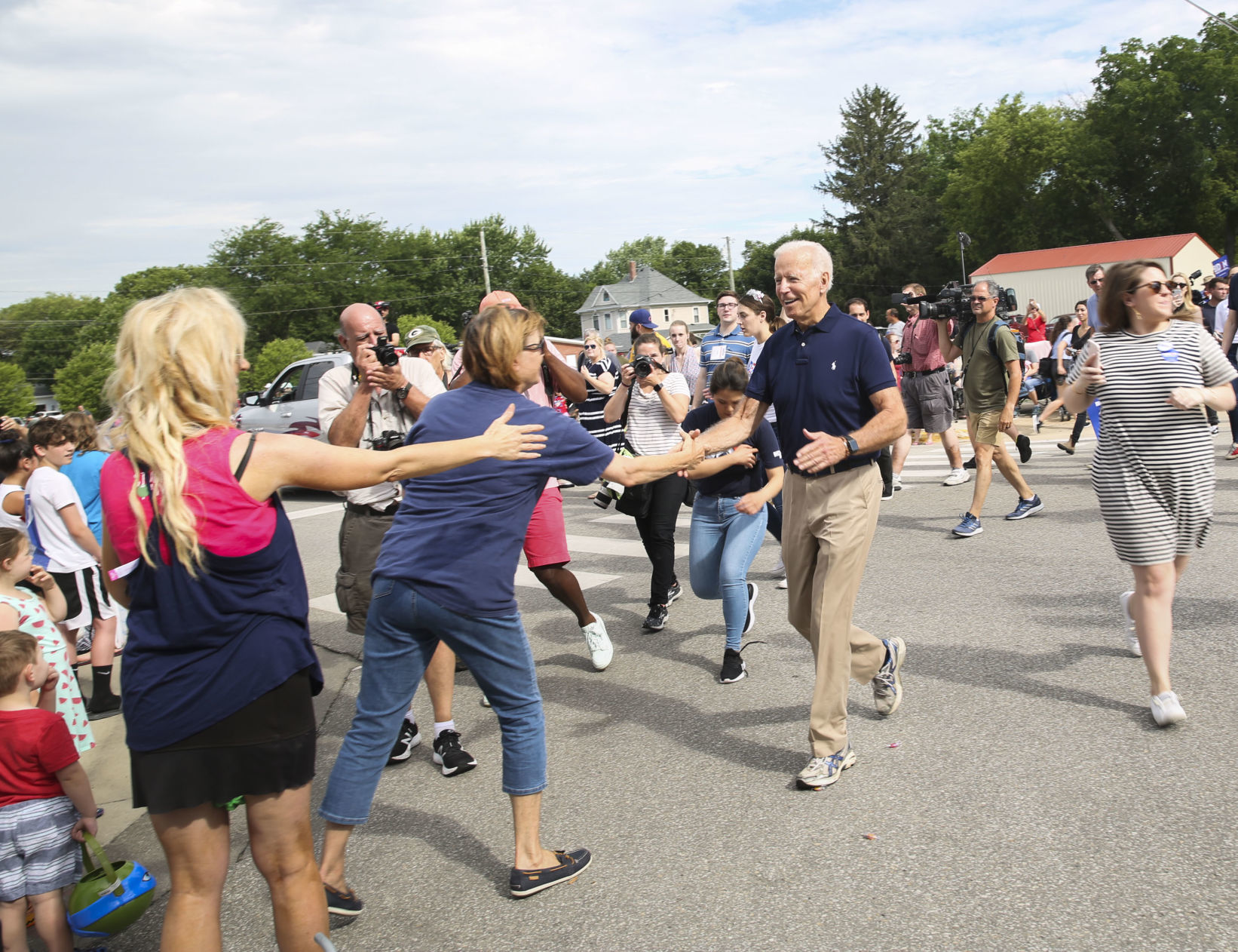 070419ho-biden-parade